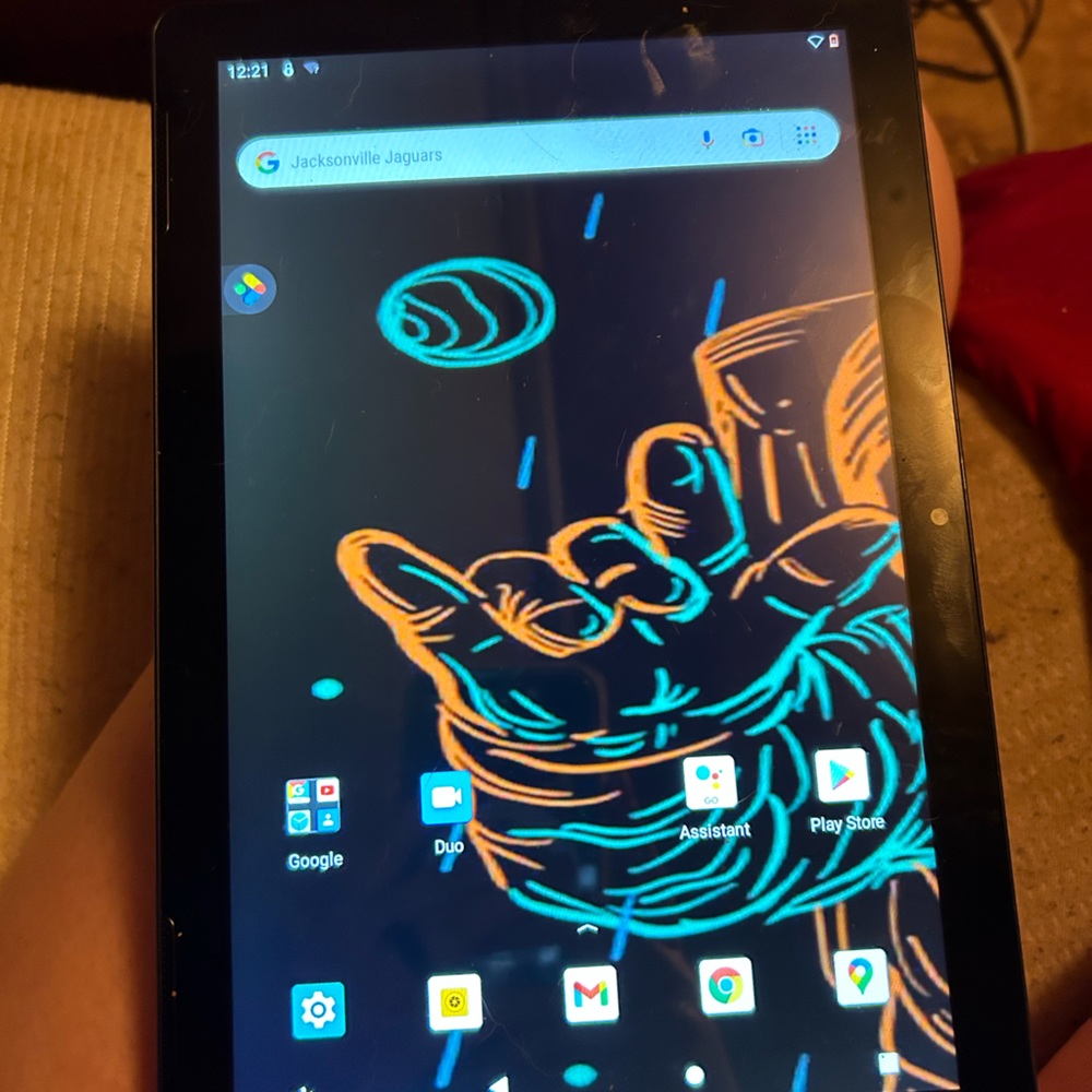 ‘Onn’ 10 in 32 gb tablet.